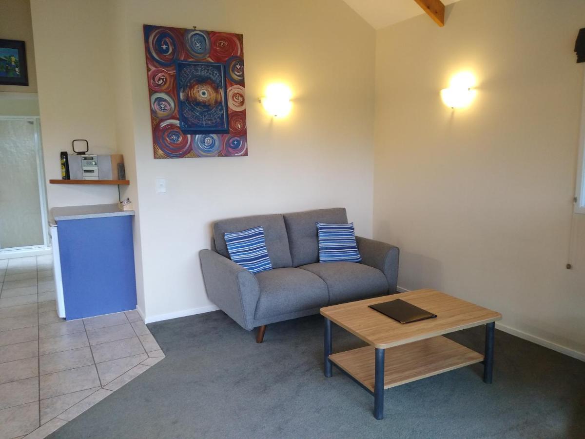 קאריקרי Kerigold Secluded Chalets Motel מראה חיצוני תמונה