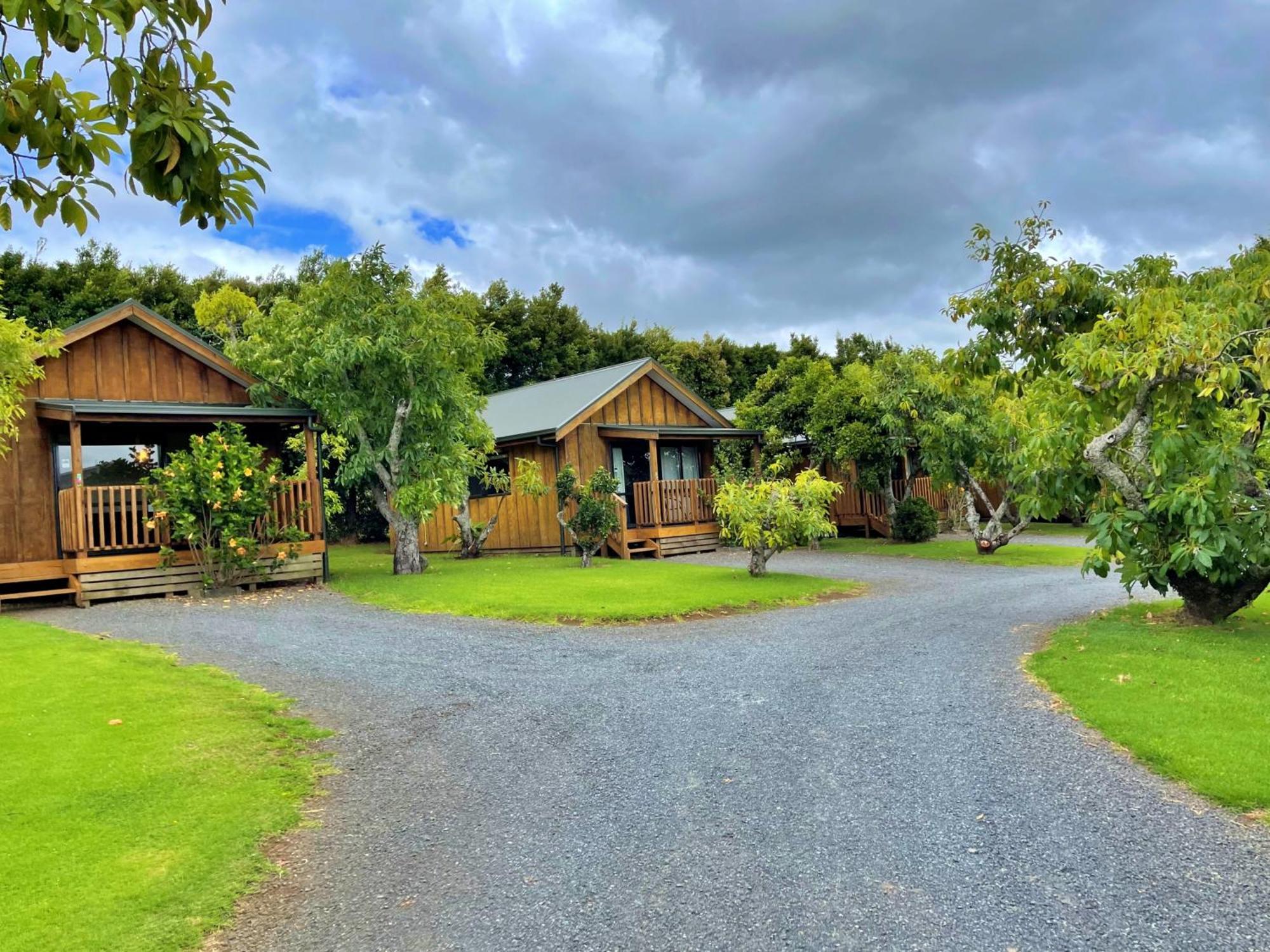 קאריקרי Kerigold Secluded Chalets Motel מראה חיצוני תמונה